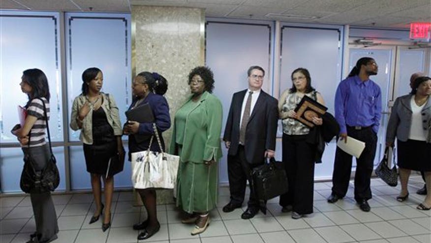 Line at Career Fair.jpg